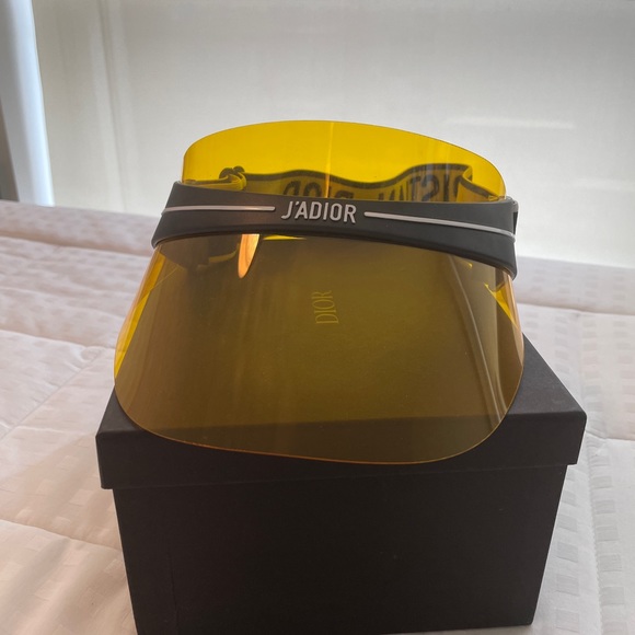 Christian Dior Yellow Visor - Picture 3 of 7